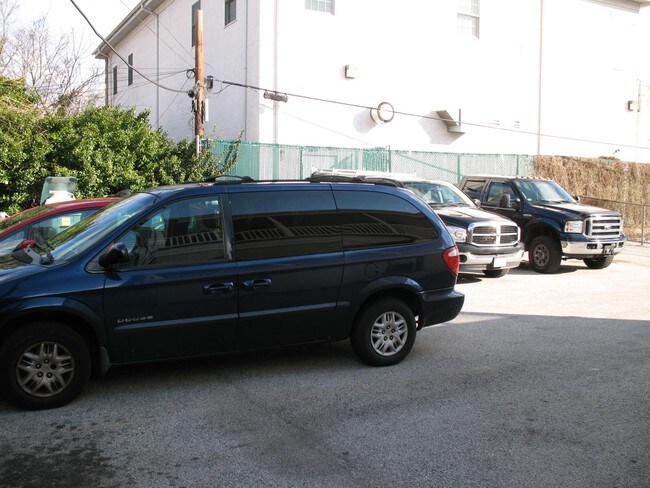 Parking - Thaddeus Lowe House