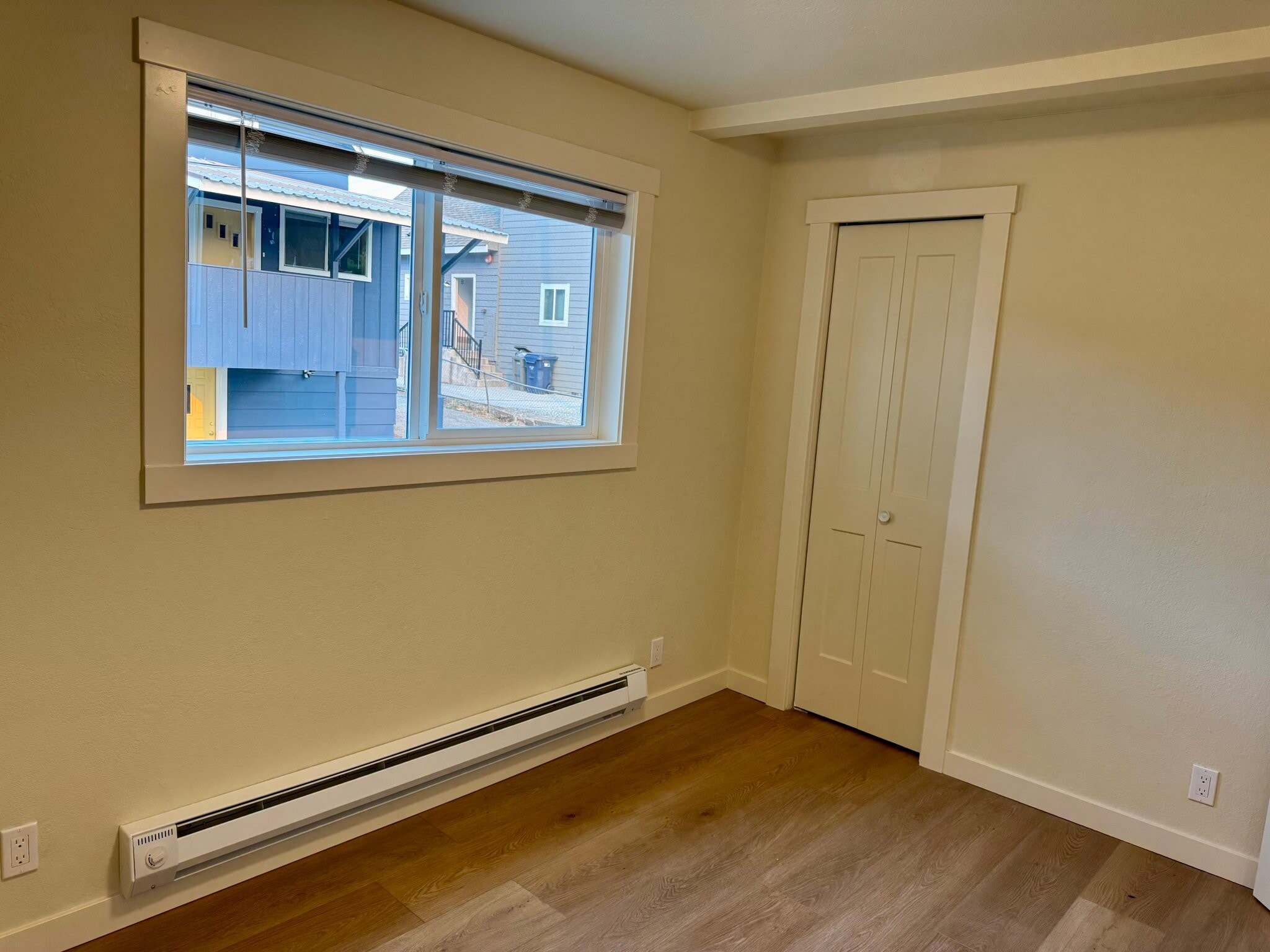 Building Photo - 535 Methow St