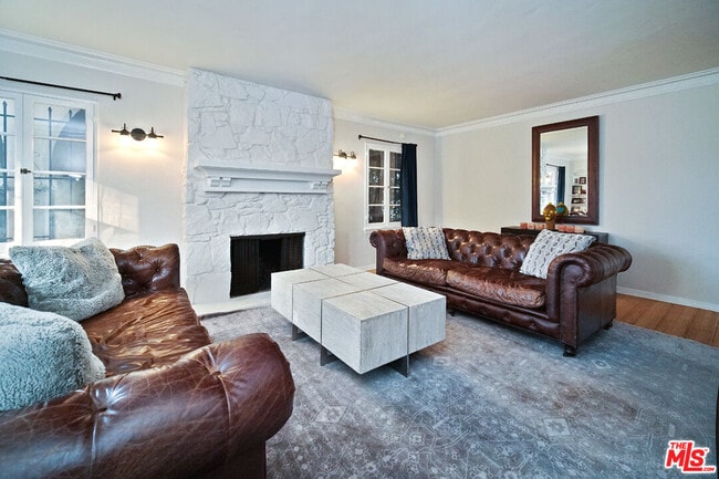 Building Photo - 1272 Ridgeley Dr