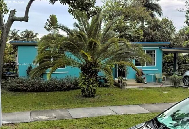 Primary Photo - 209 SW 5th St