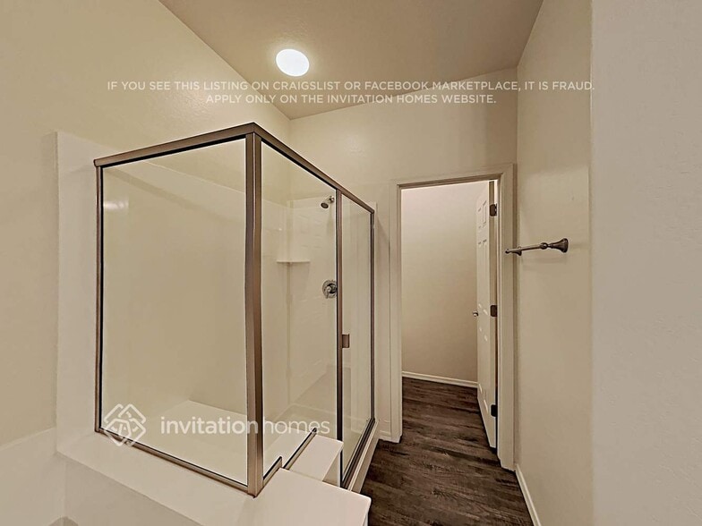 Building Photo - 851 W Desert Basin Dr