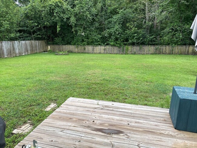 Building Photo - 156 Shady Oak Cir