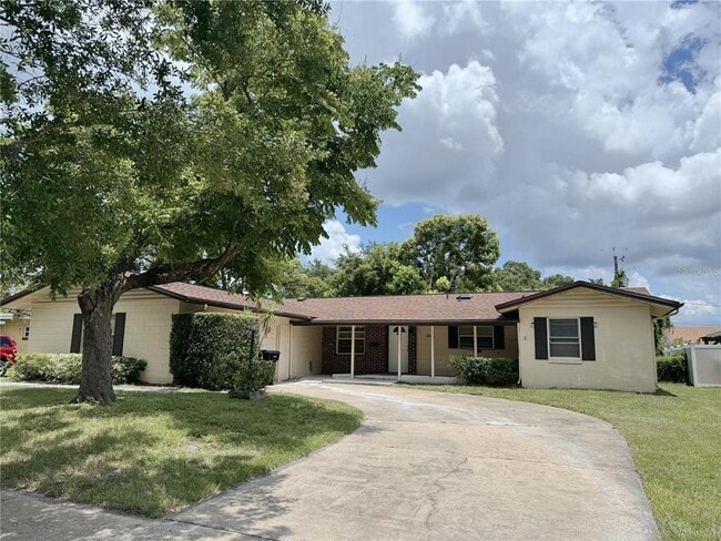 Building Photo - 2831 Lion Heart Rd