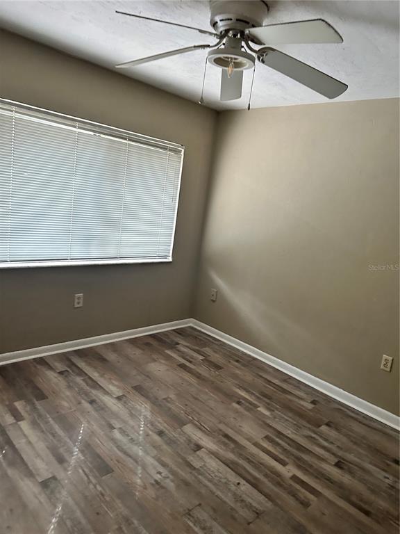 Building Photo - 2735 SW 35th Pl