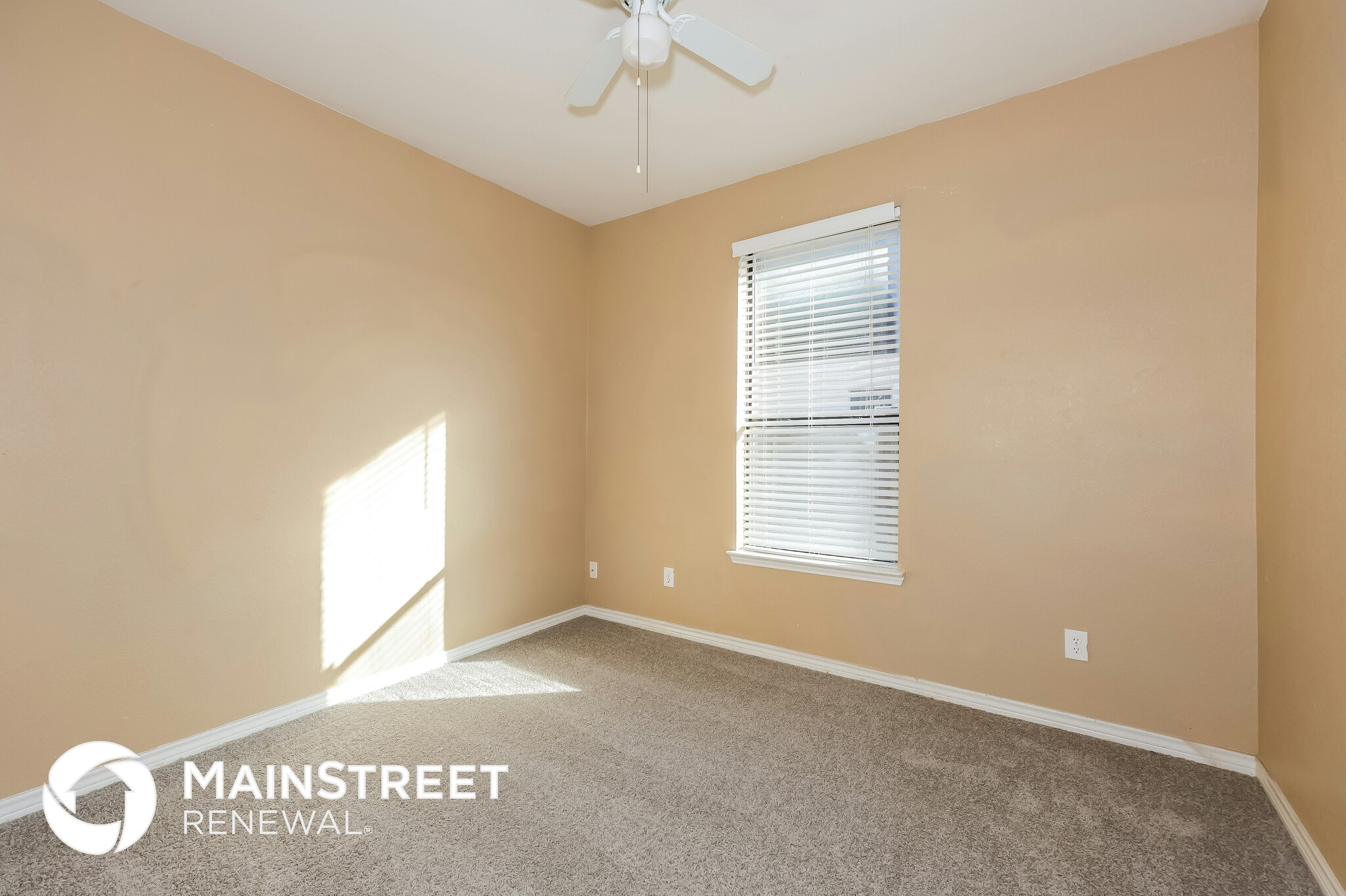 Building Photo - 1535 Allen Dr