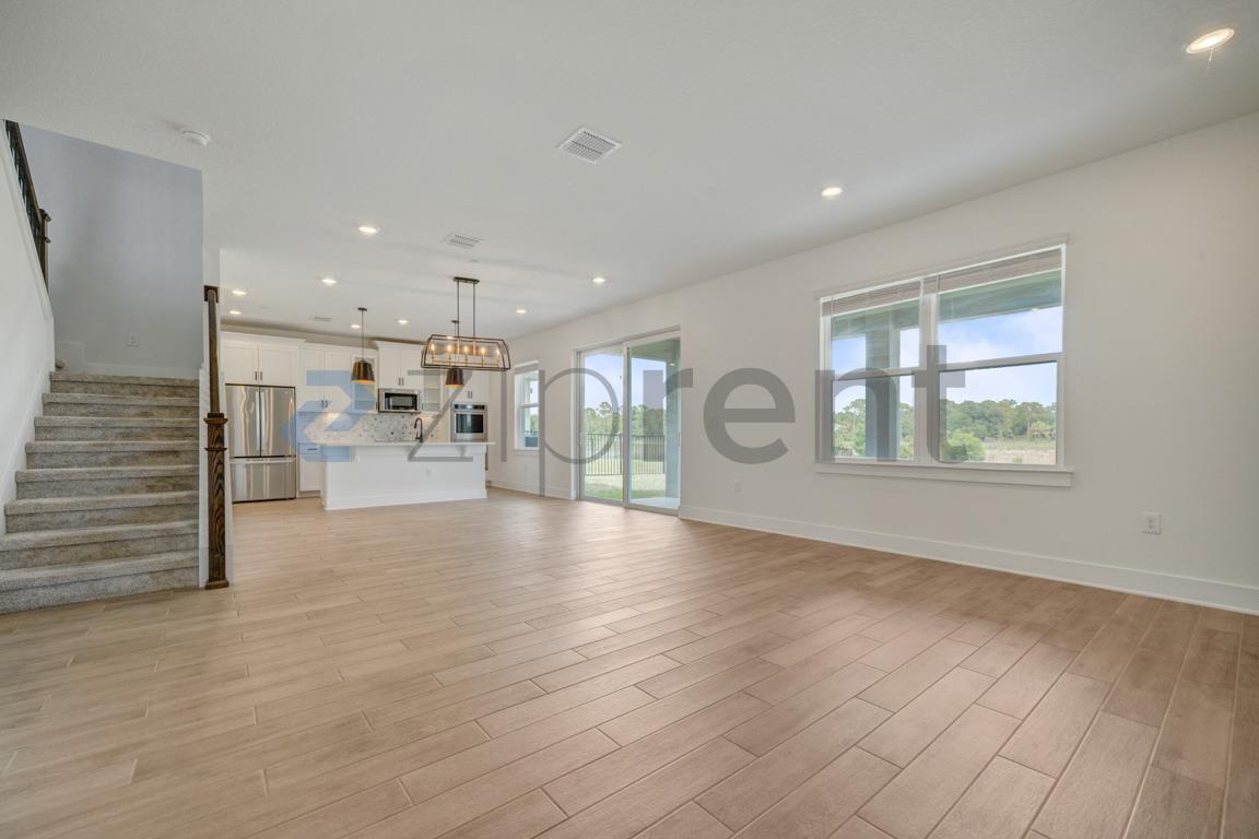 Building Photo - 534 Sun Chaser Dr