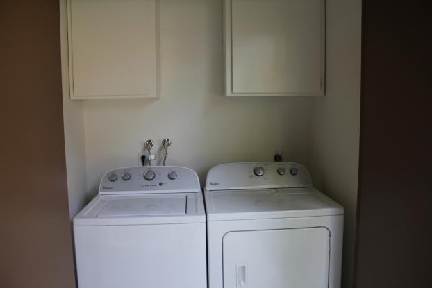 Building Photo - Furnished Ground-Level Beach Condo!