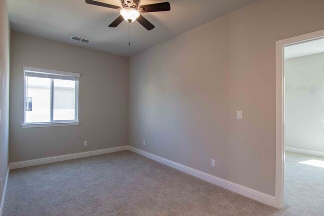 Building Photo - MOVE IN SPECIAL!!! $500 OFF FIRST MONTH'S ...