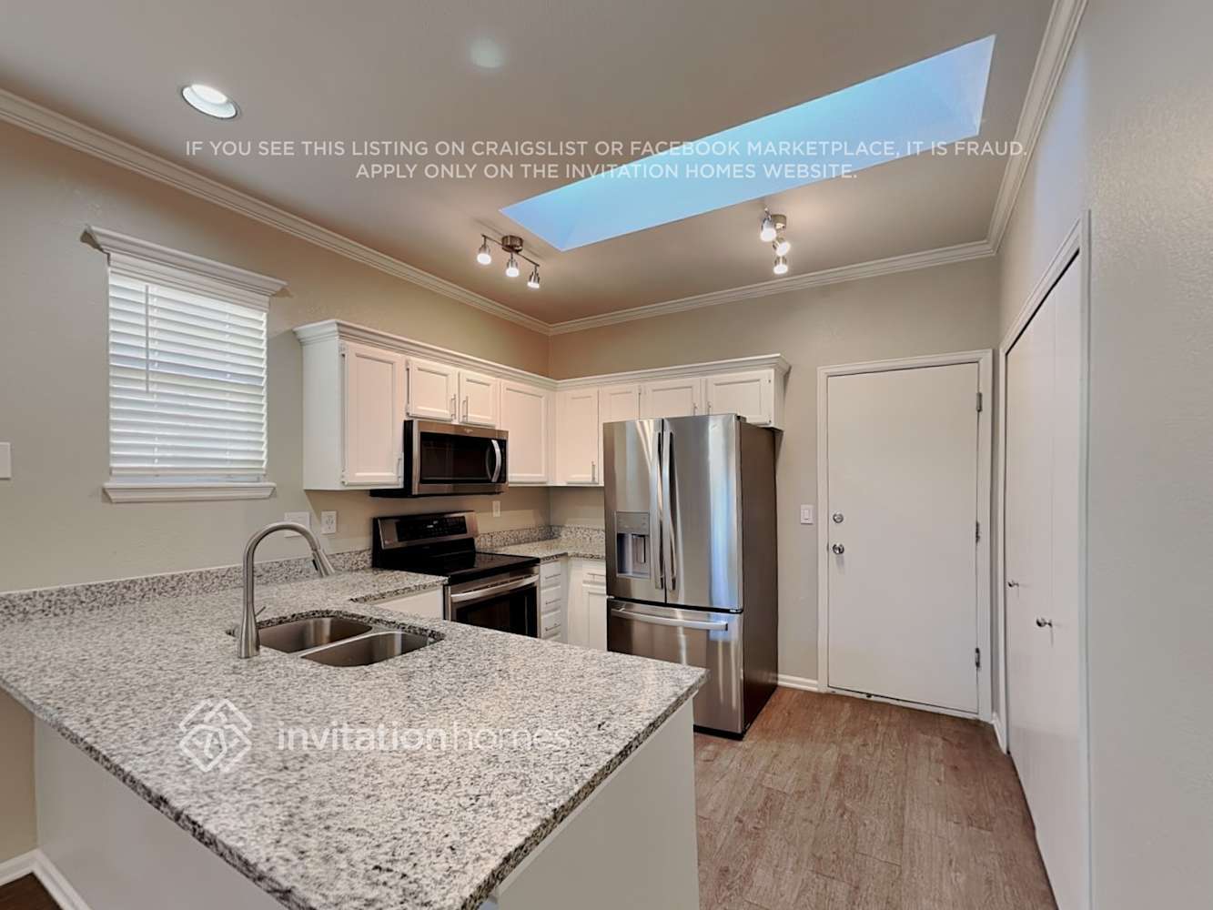 Building Photo - 10769 Wheatfield Ln