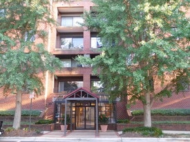 Building Photo - 1600 Prince St