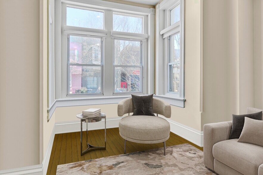 Building Photo - 1330 35th St NW