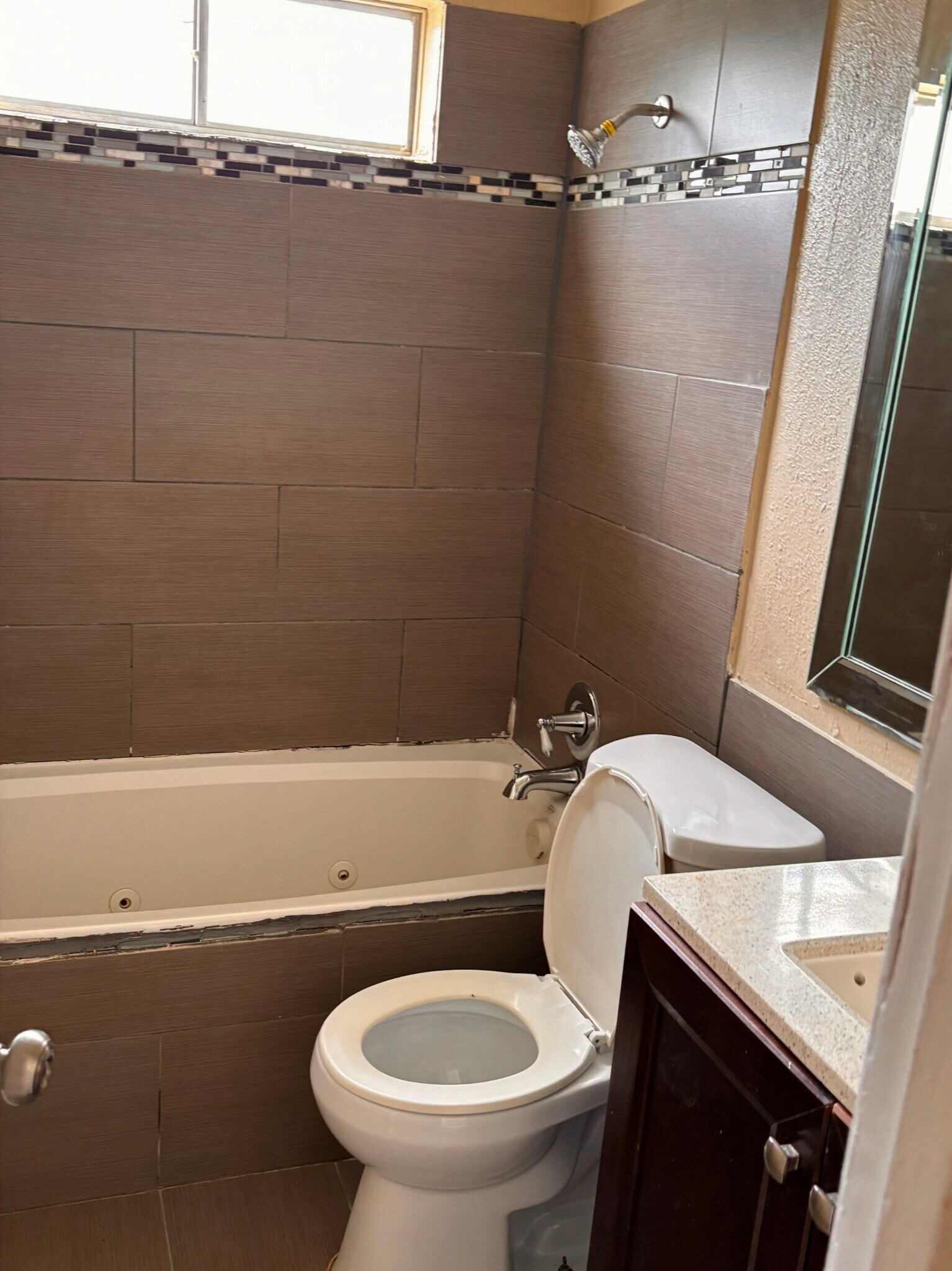 Building Photo - 3306 Westhampton Dr