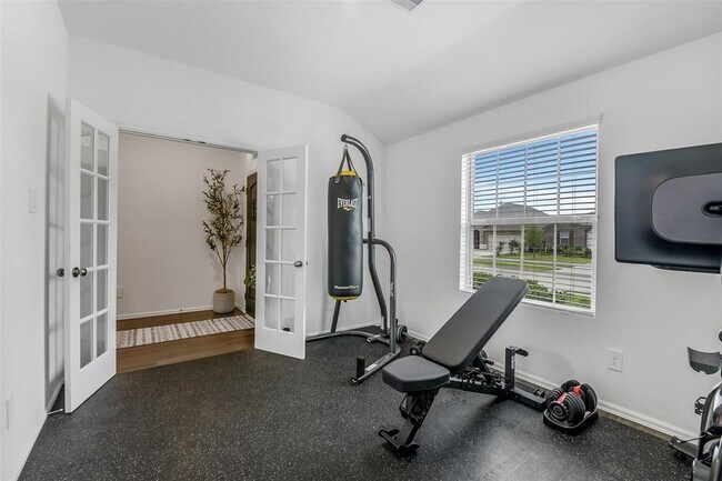 Building Photo - 17018 Westmoreland Promenade Pl