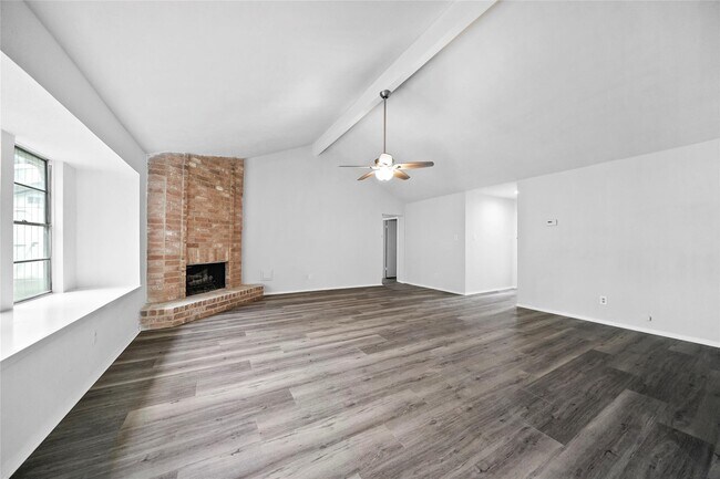 Building Photo - 1006 Golden Nugget Ct