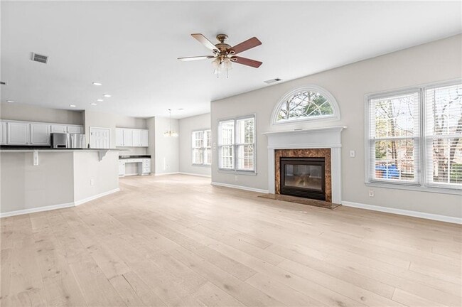 Building Photo - 2030 Brook Meadow Dr