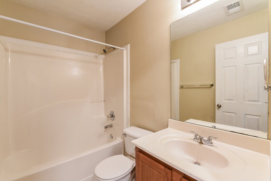 Building Photo - 4832 Hairston Park Square