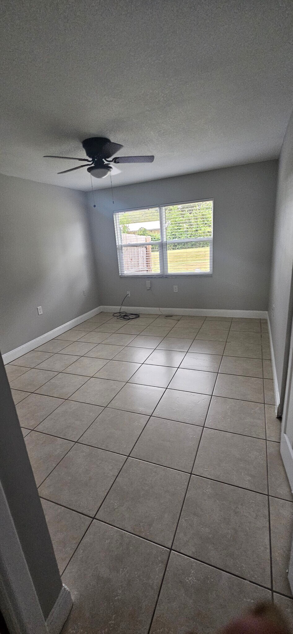 Master Bedroom - 815 Trina Ln