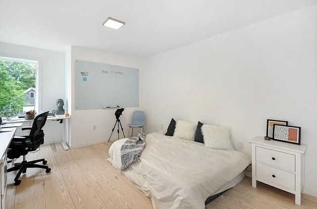 Upstairs bedroom #2 - 269 Sudbury Rd