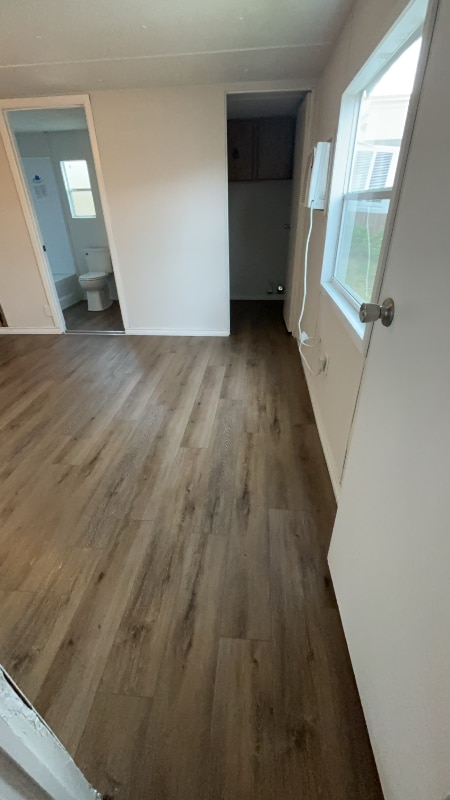 Building Photo - 1716 E Market Ave