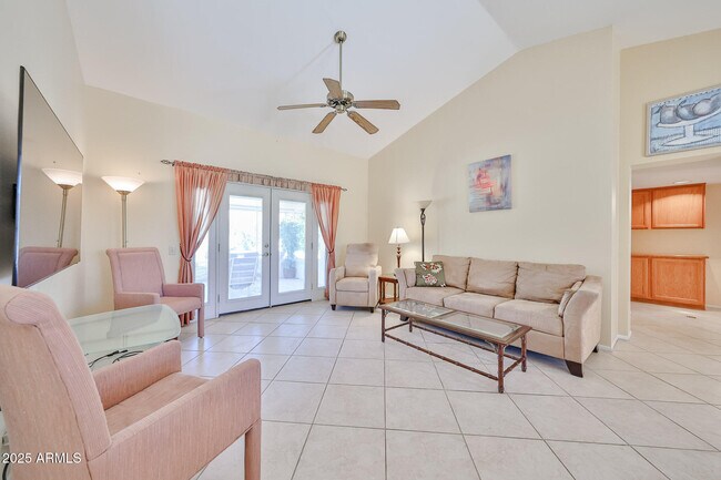 Building Photo - 14518 W Heritage Dr