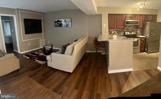 Building Photo - 14109 Lauren Ln