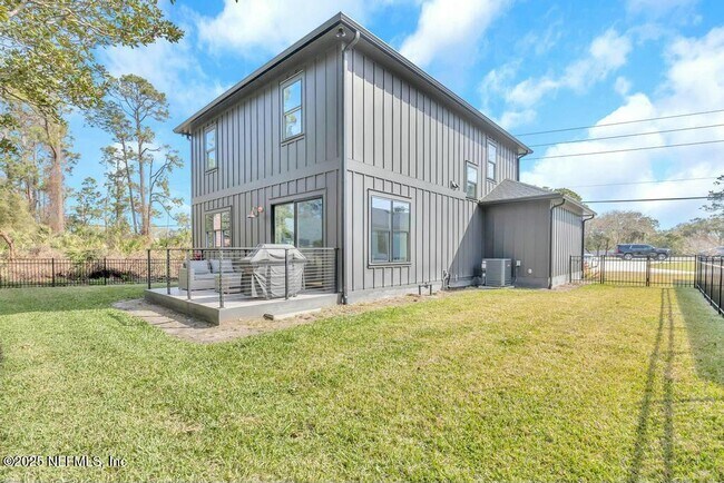 Building Photo - 564 A1A N