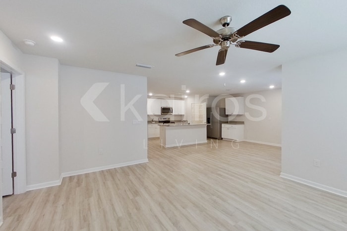 Building Photo - 4734 Malay Cir