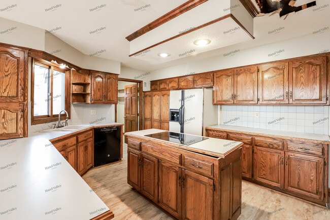 Building Photo - 4008 NW 75th St