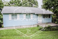Building Photo - 168 Chickamauga Ave