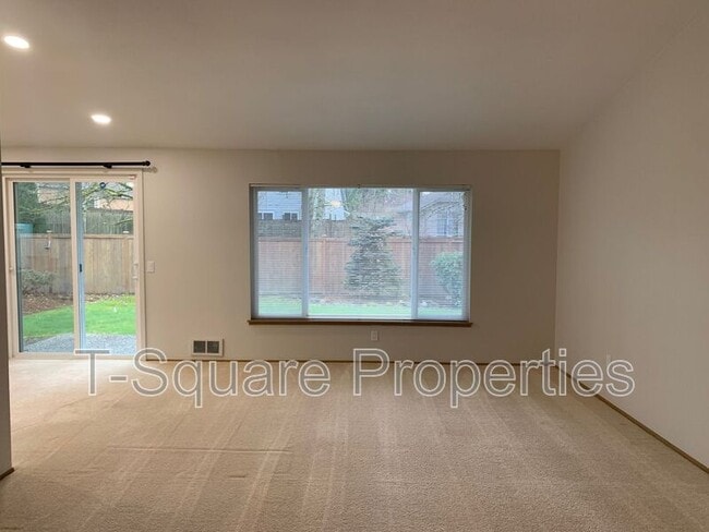 Building Photo - 14616 57th Dr SE