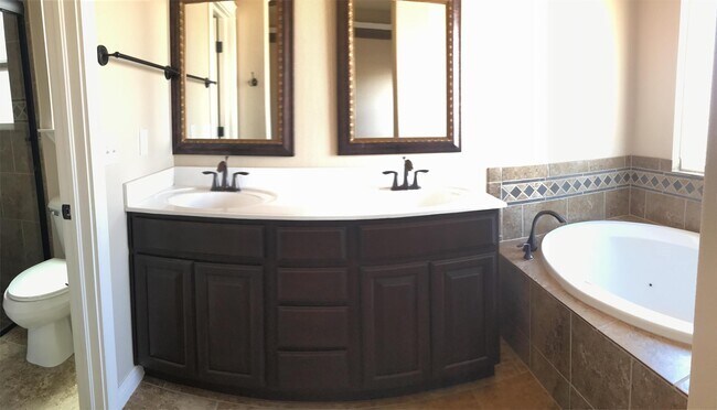 Building Photo - 3677 Grand Cayman Ln