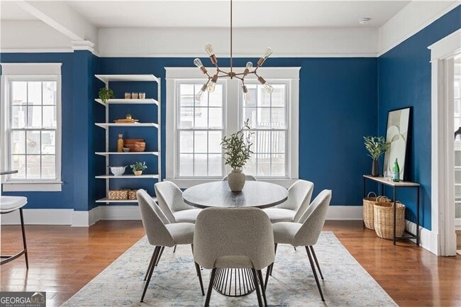 Building Photo - 1423 Fairbanks St SW