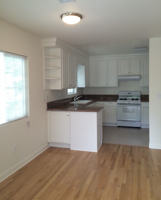Building Photo - 4017 Higuera St