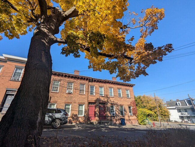 Building Photo - 1-3 Hamilton Street