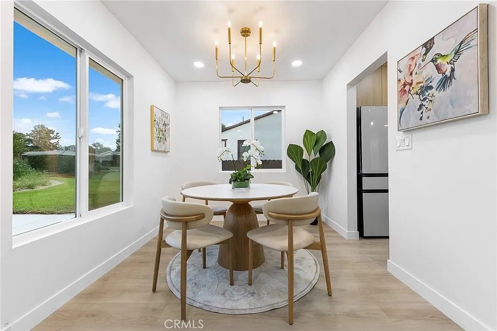 Building Photo - 344 Pamela Rd