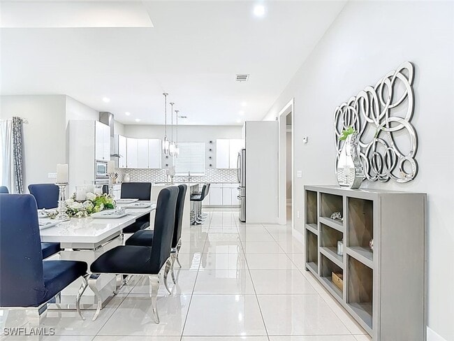 Building Photo - 1806 41st St SW