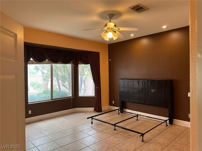 Building Photo - 141 Cliff Valley Dr