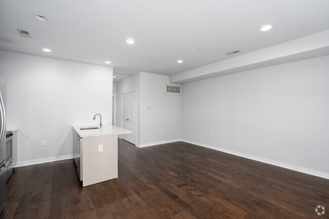 2BR, 1BA - Northern Liberties Apartments