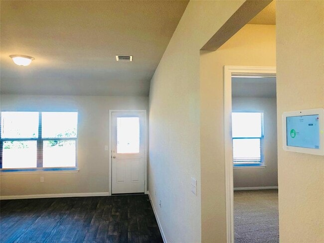 Building Photo - 13941 Heidhorn Dr