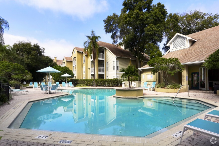 Lighthouse Bay 5055 S Dale Mabry Hwy Tampa FL 33611 Apartment Finder