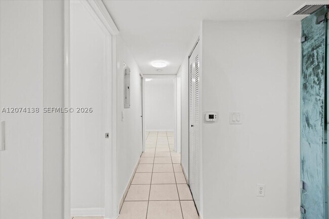 Building Photo - 3610 N 56th Ave