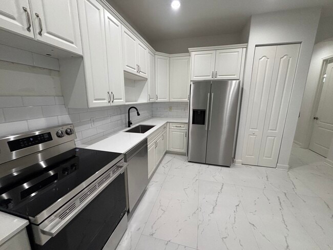 Building Photo - 2789 Eagle Rock Cir