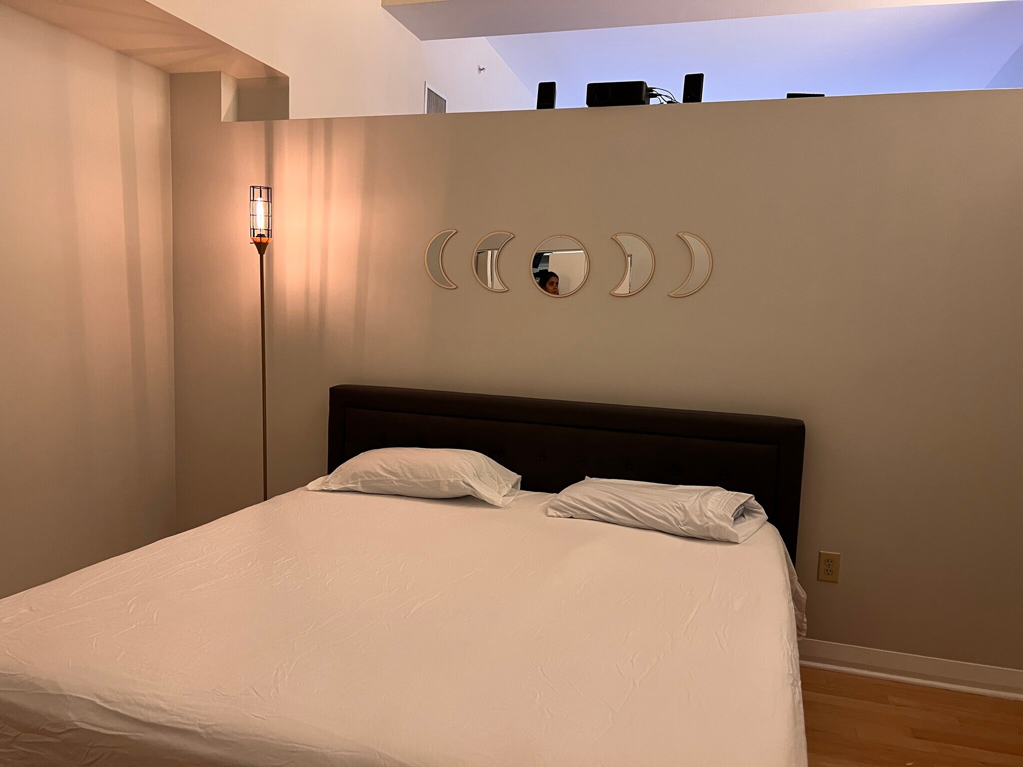 Building Photo - 237 Granby St