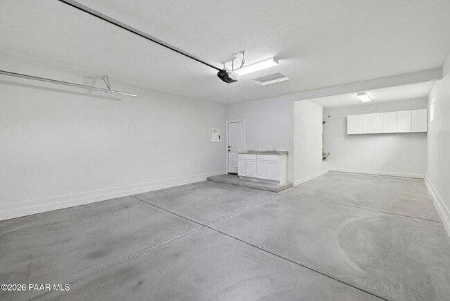 Building Photo - 1000 N Wide Open Trail