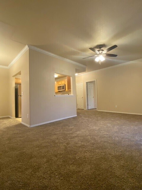 Building Photo - Newly Renovated Condo in Mandalay Villas