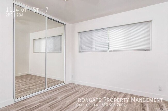 Building Photo - 1114 6th St