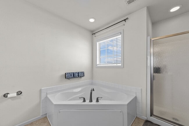 Building Photo - 4761 Beach Bay Ct