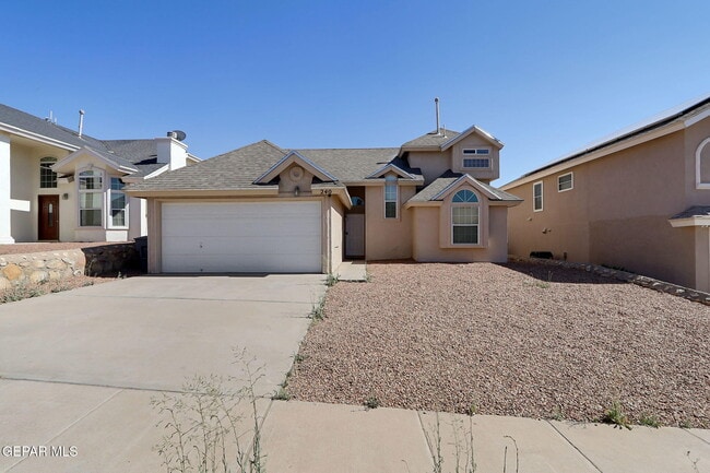 Primary Photo - 240 Summerbrooke Ct