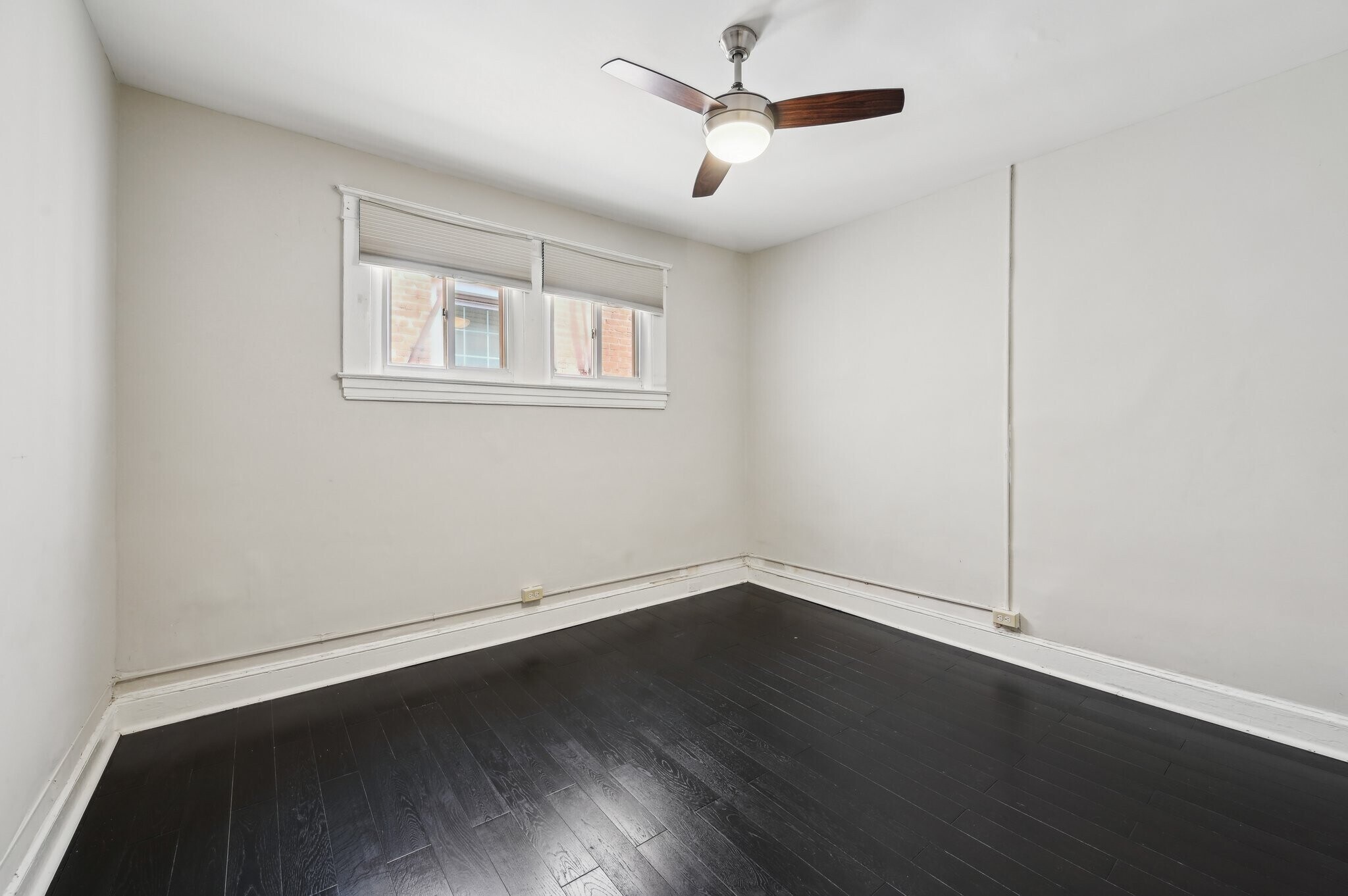 First bedroom - 2431 Linden Ave