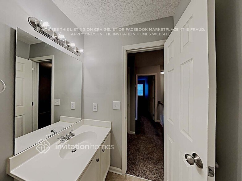 Building Photo - 11908 Harris Pointe Dr